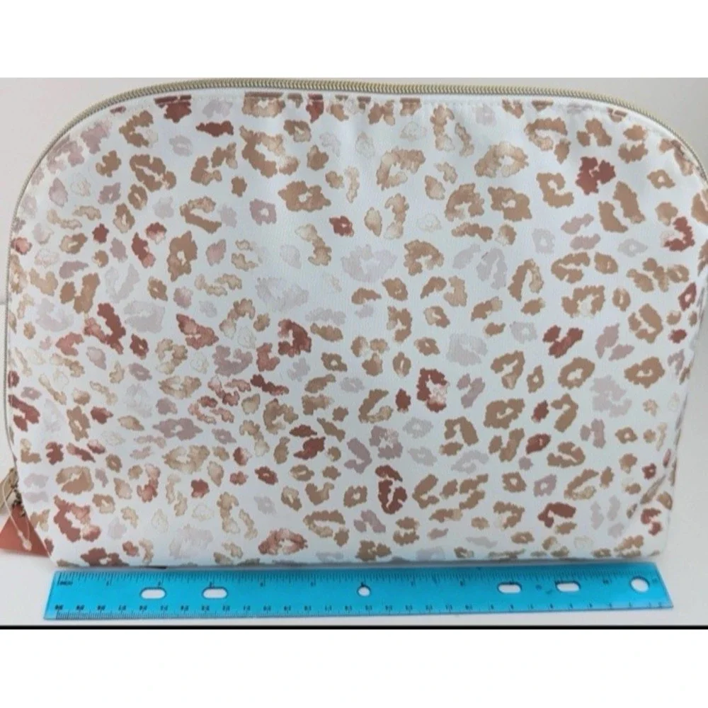 Sonia Kashuk Large Leopard‎ Print Cosmetics Makeup Toiletries Bag + Pouch